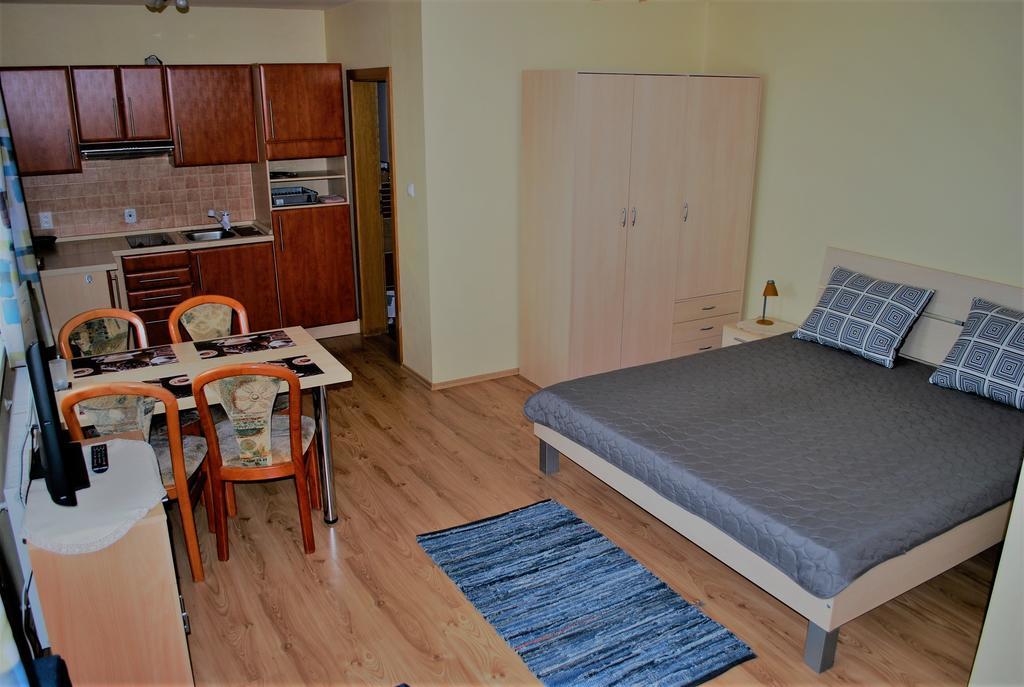 Appartement Beska à Bešeňová Extérieur photo
