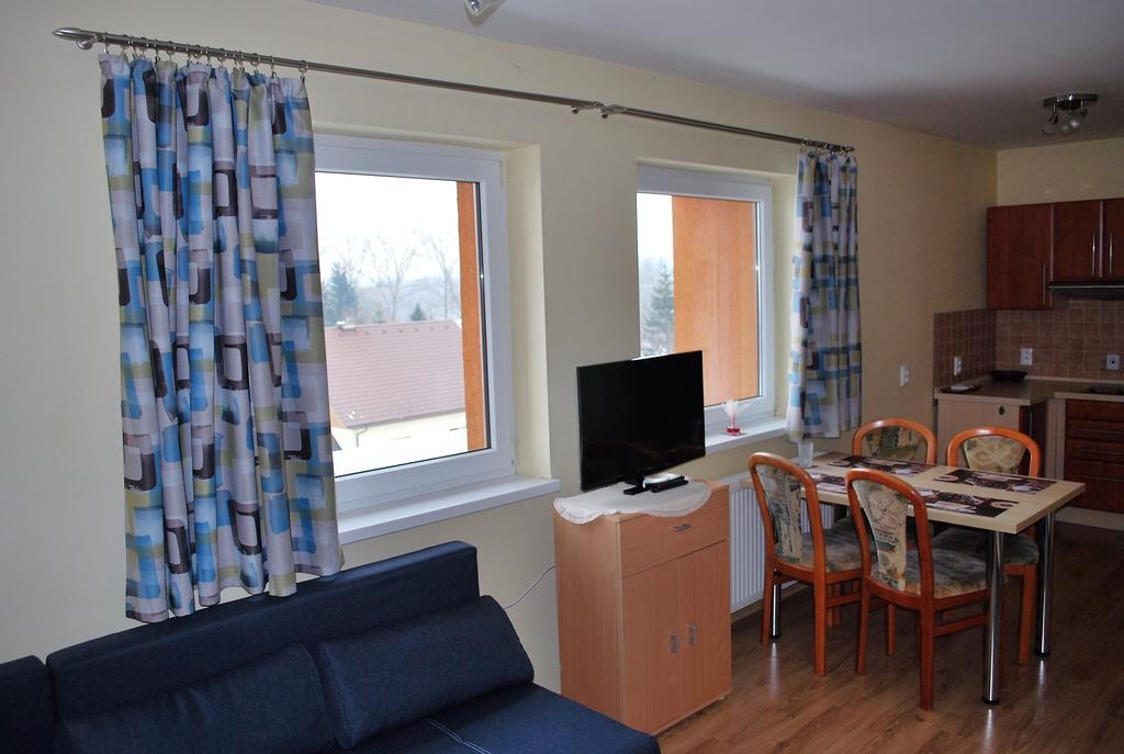 Appartement Beska à Bešeňová Extérieur photo